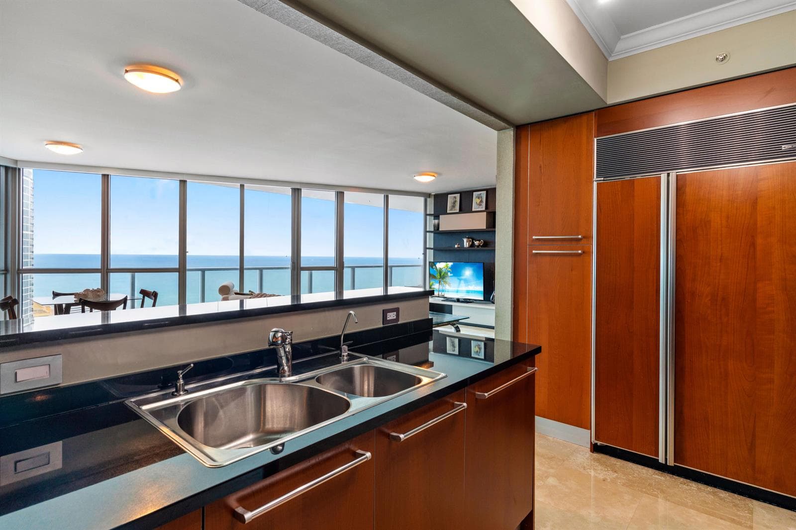 3101 S Ocean Drive 3105 photo 5