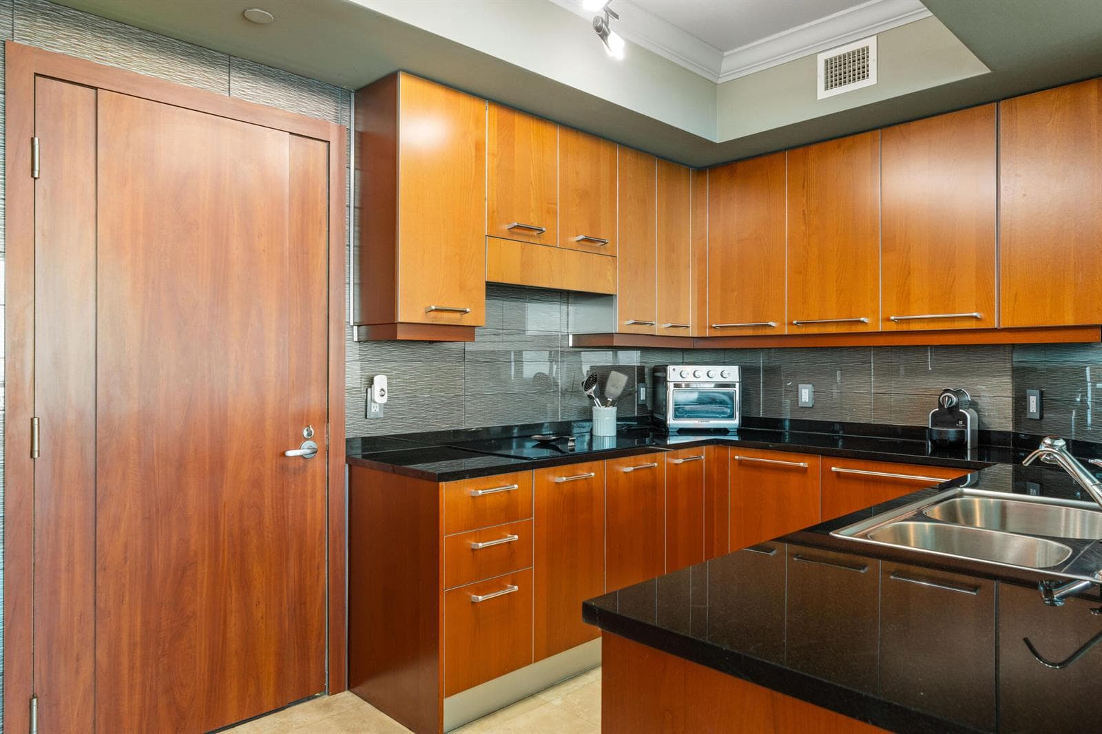 3101 S Ocean Drive 3105 photo 9
