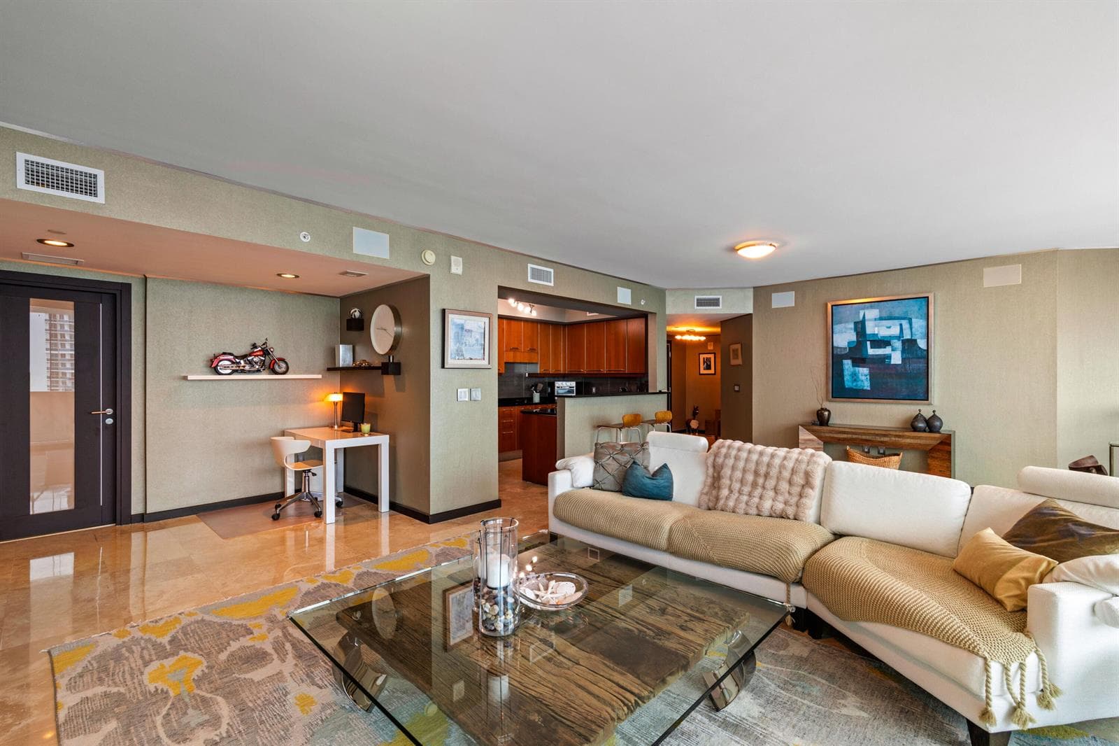 3101 S Ocean Drive 3105 photo 4