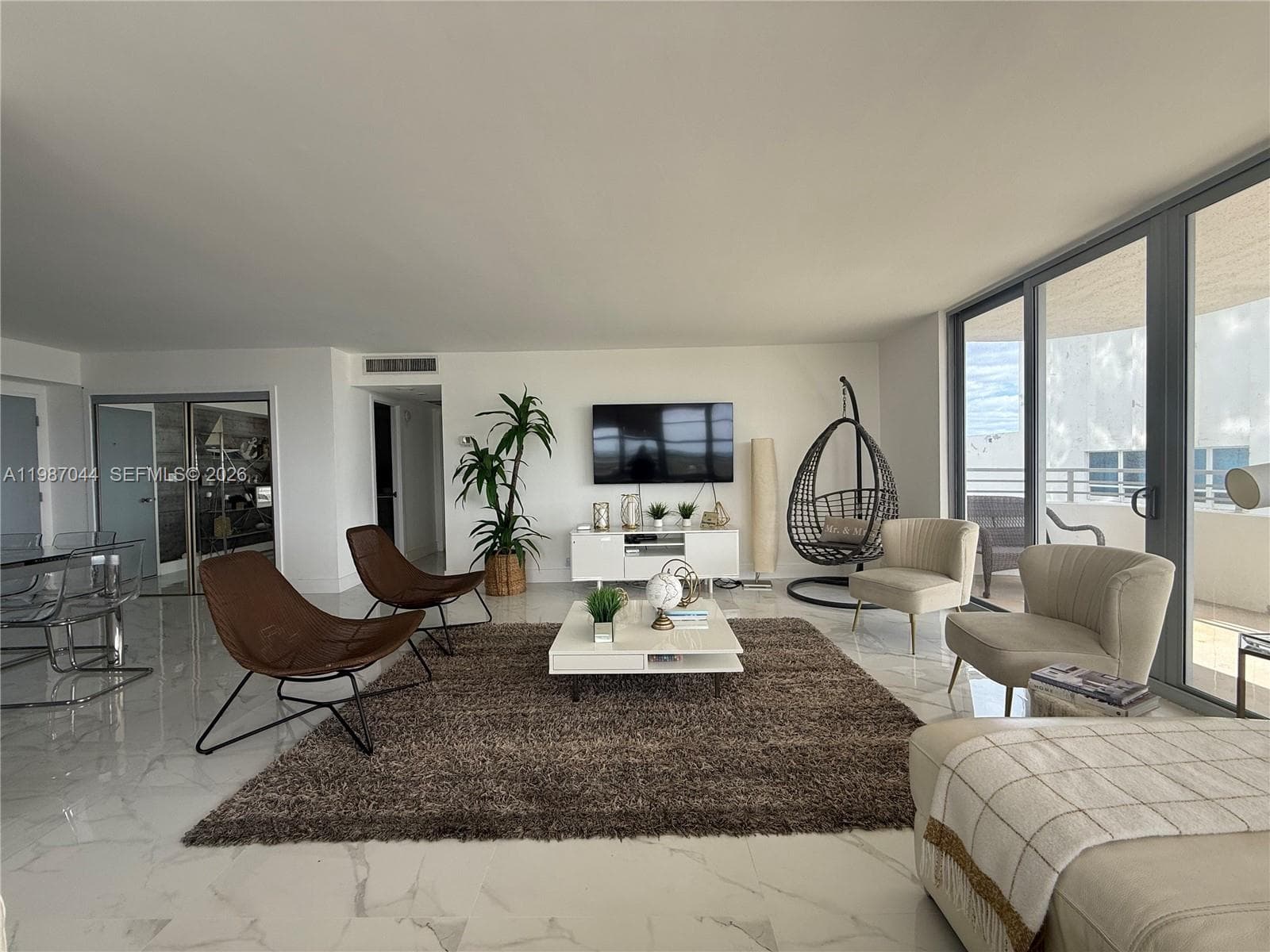 5555 Collins Ave 8R photo 8