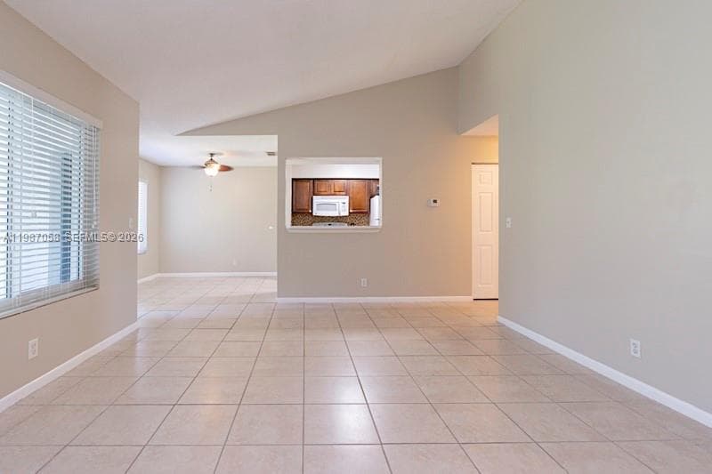 815 W Boynton Beach Blvd 10-205 photo 10