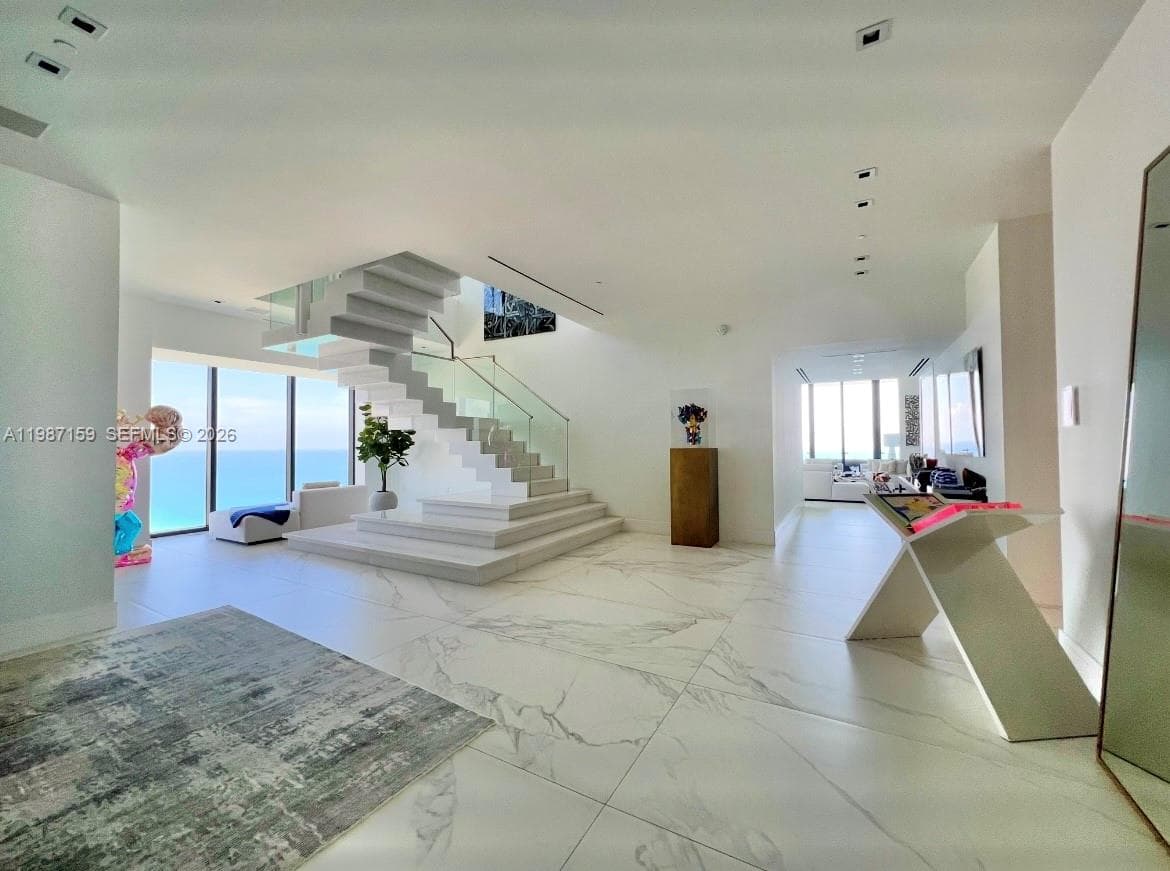 17141 Collins Ave 4501/4601 photo 3