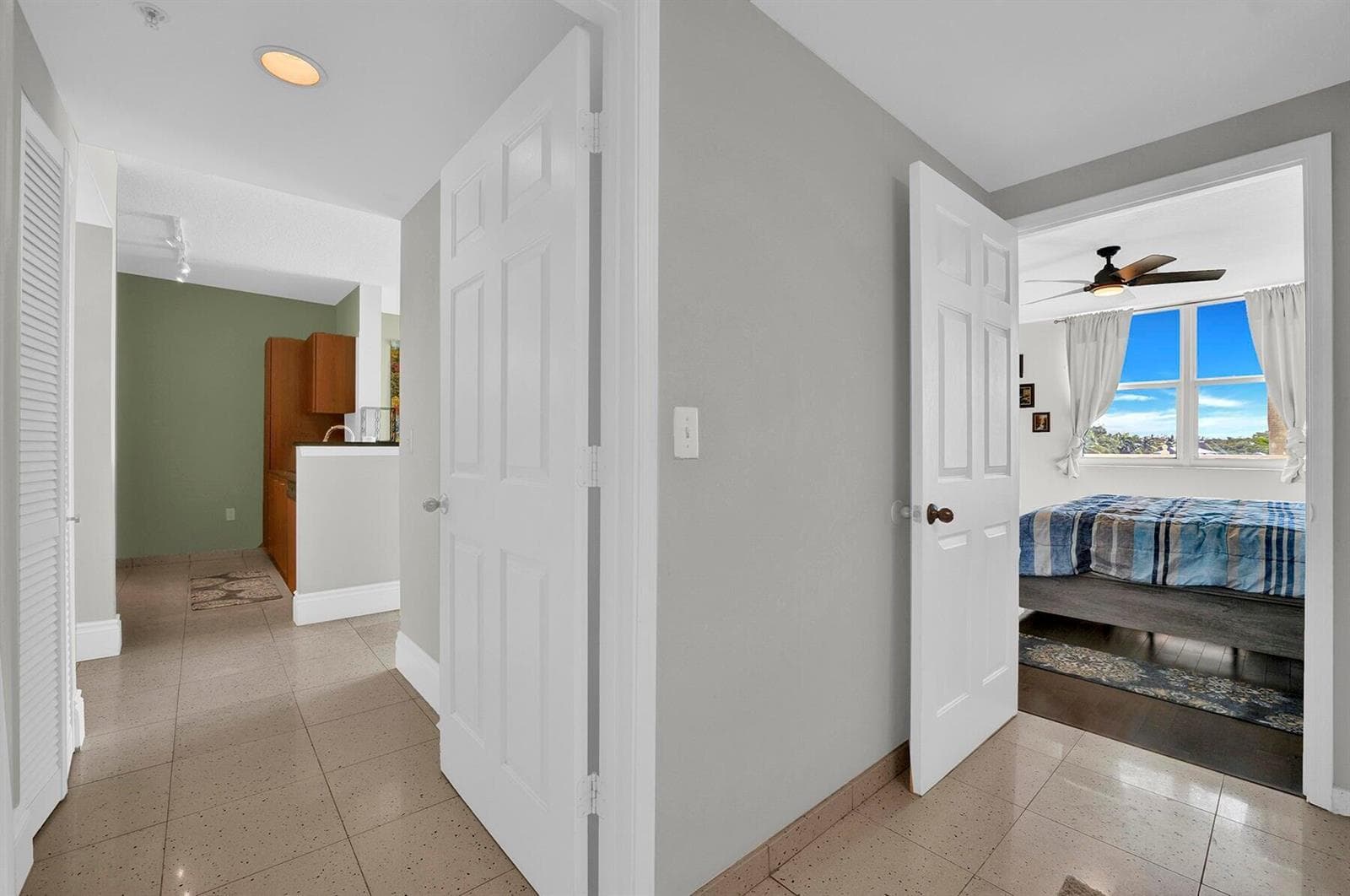 100 NE 6th Street 203 photo 19