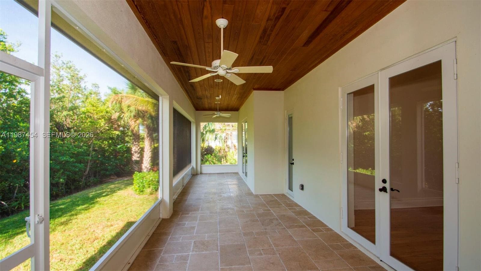 2135 Island Dr photo 22