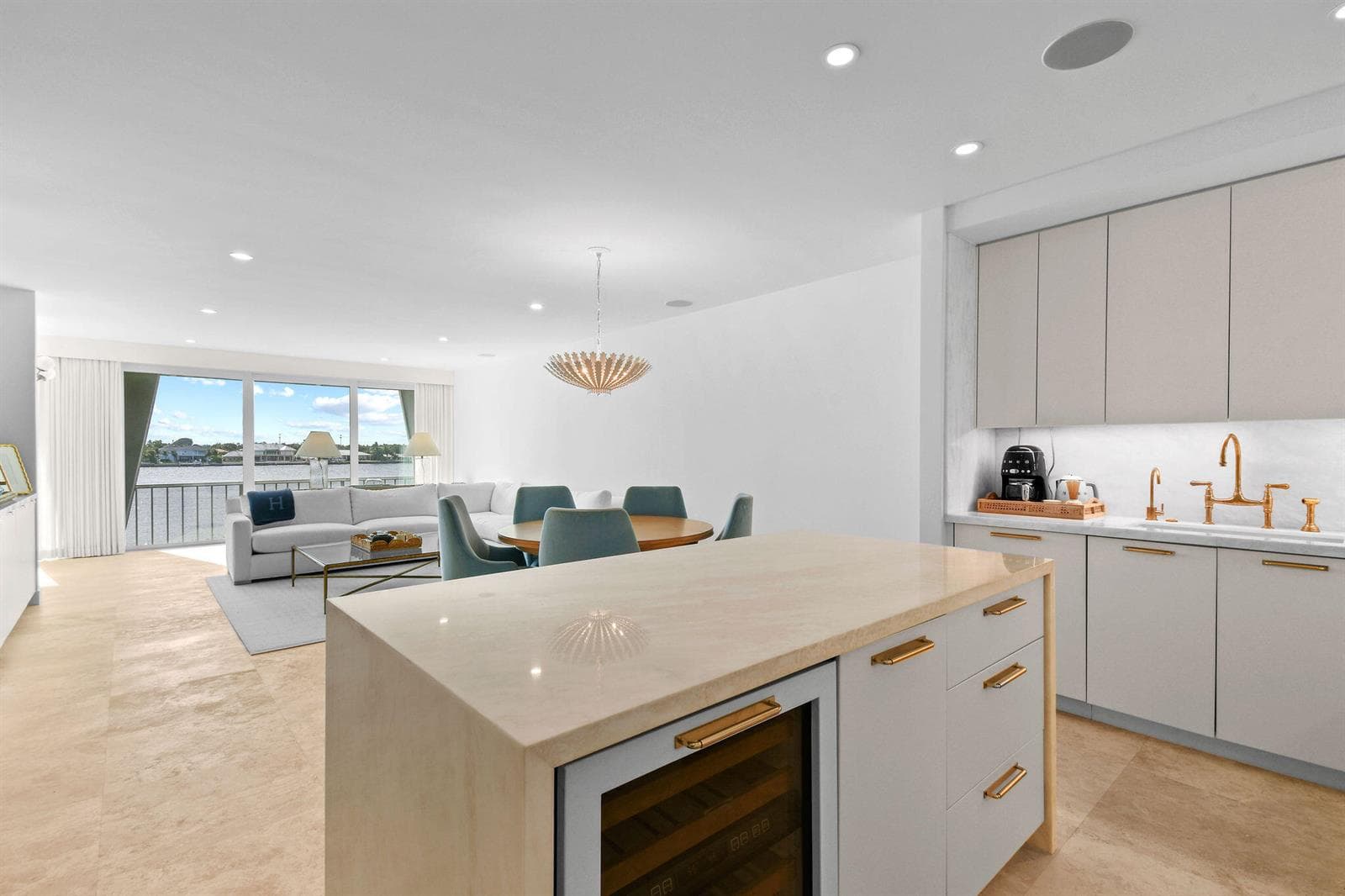 2180 Ibis Isle Road 12 photo 1
