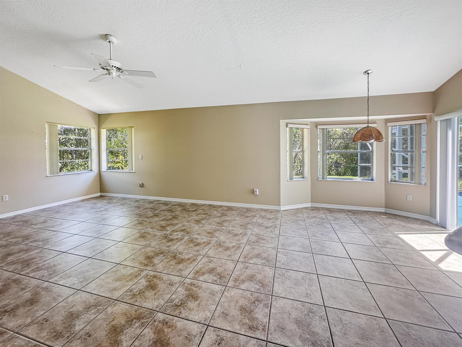 1860 Cobia Drive photo 11