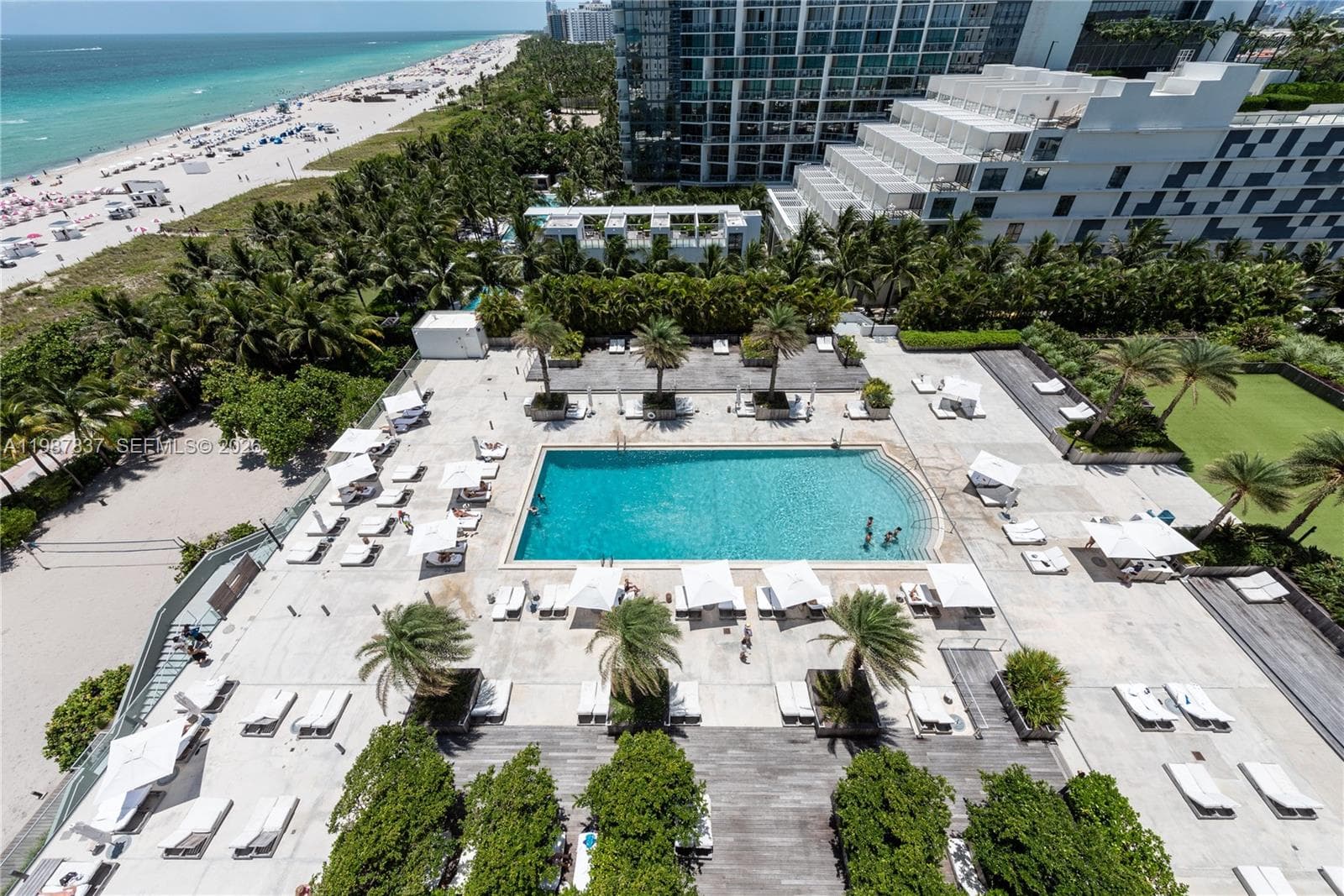 2301 Collins Ave 1009 photo 6