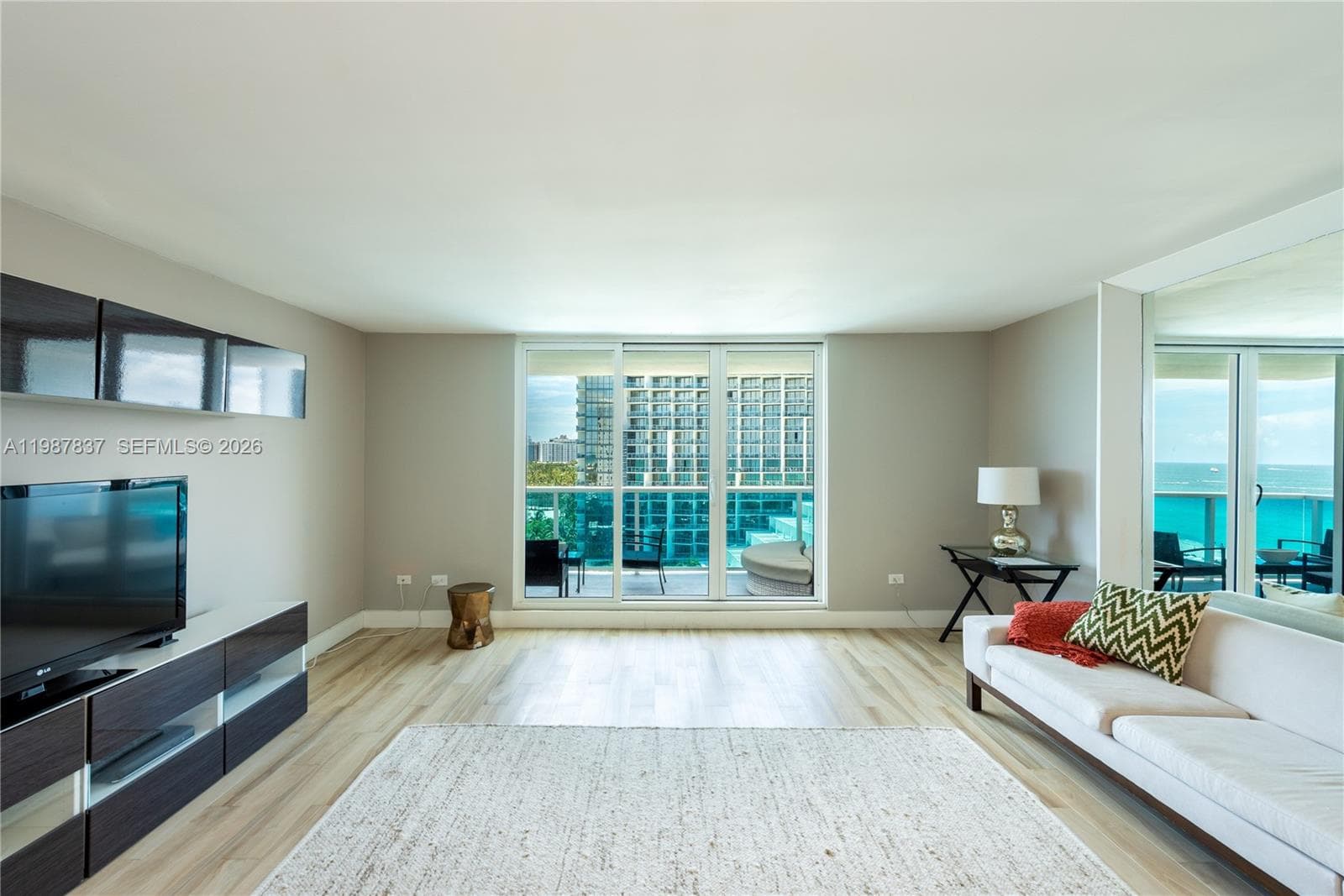 2301 Collins Ave 1009 photo 10