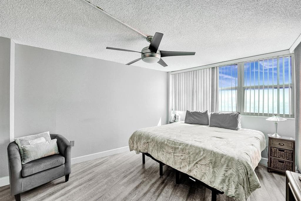 100 Golden Isles Drive 815 photo 7