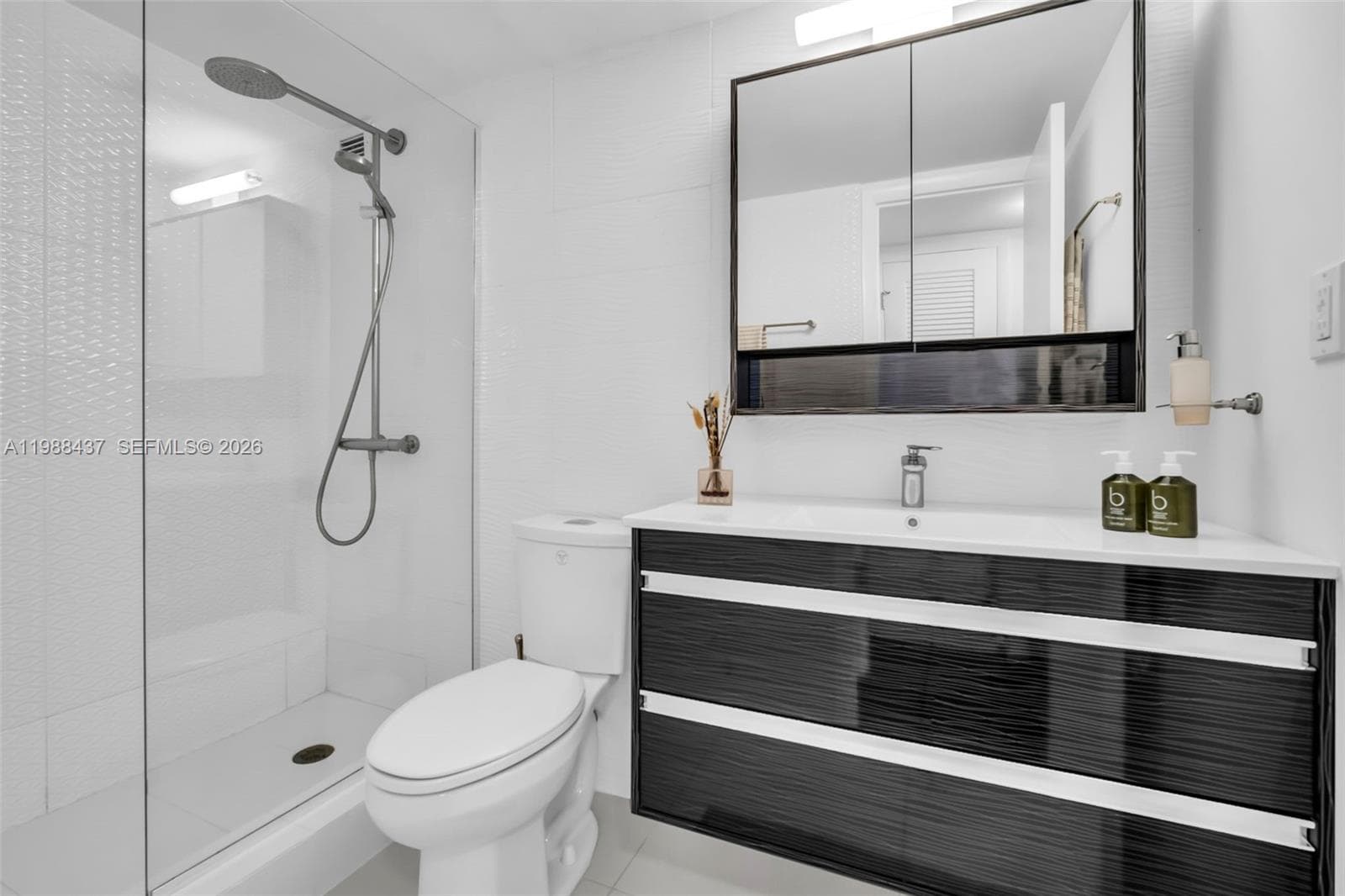 1400 S Ocean Dr 804 photo 17