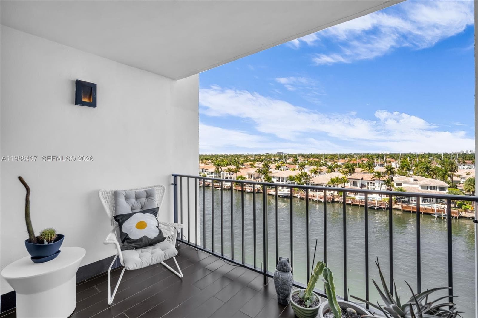 1400 S Ocean Dr 804 photo 19