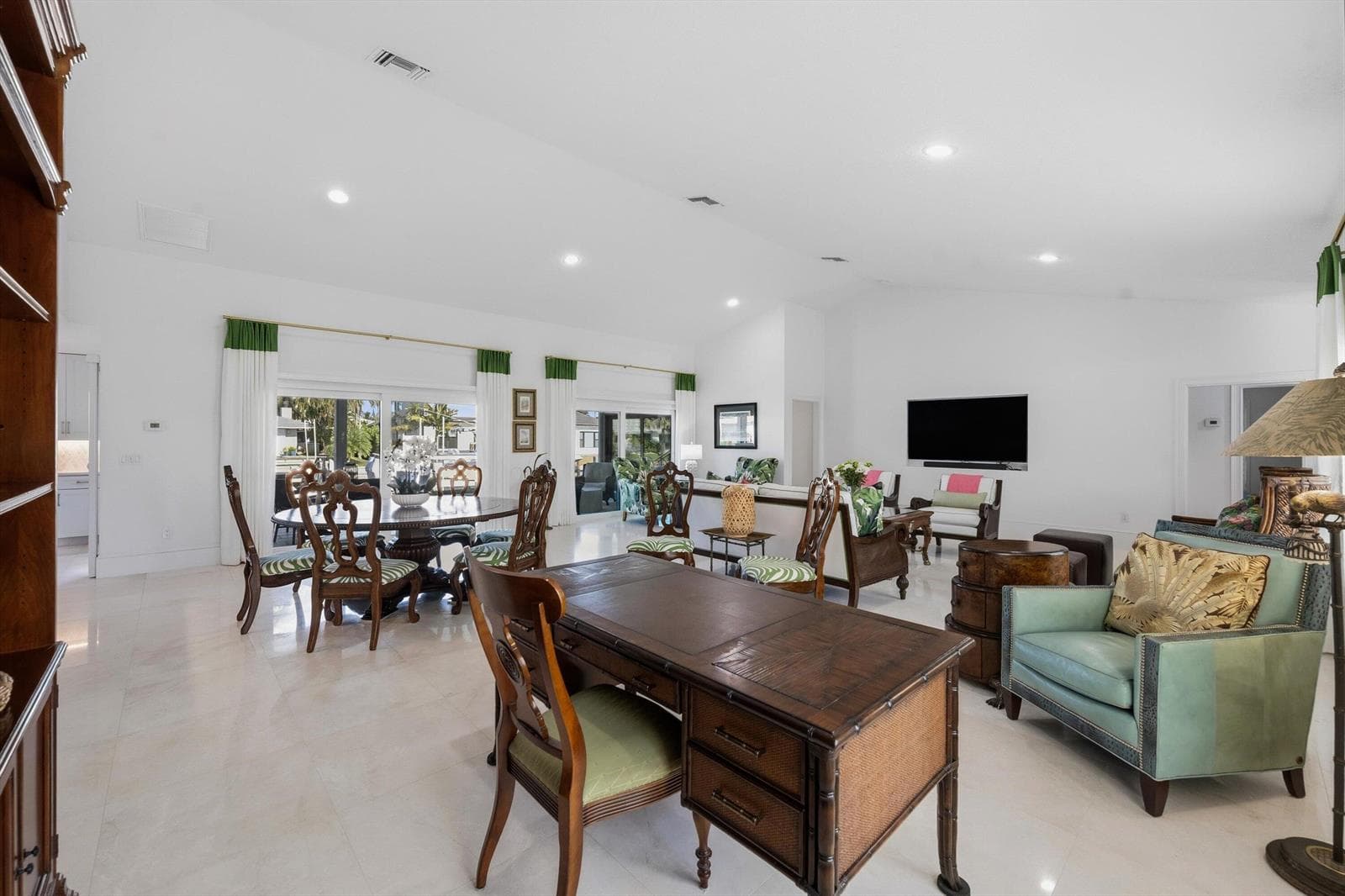 9039 SE Hawksbill Way photo 14