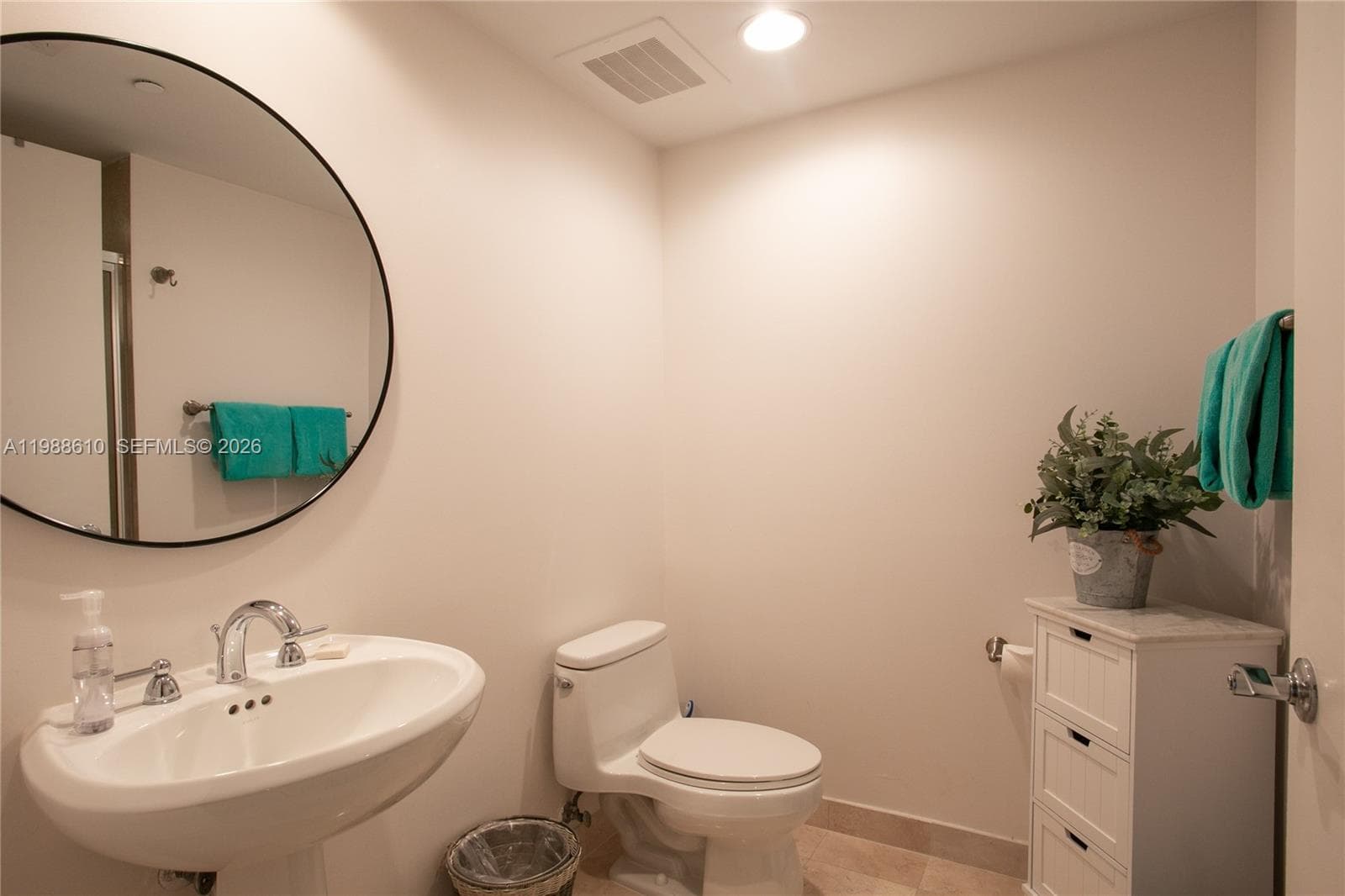 1830 S Ocean Dr 4504 photo 17