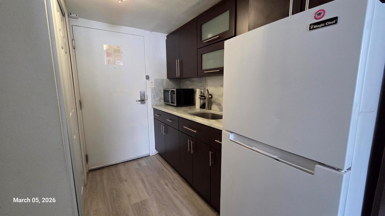 19201 Collins Avenue 105 photo 6