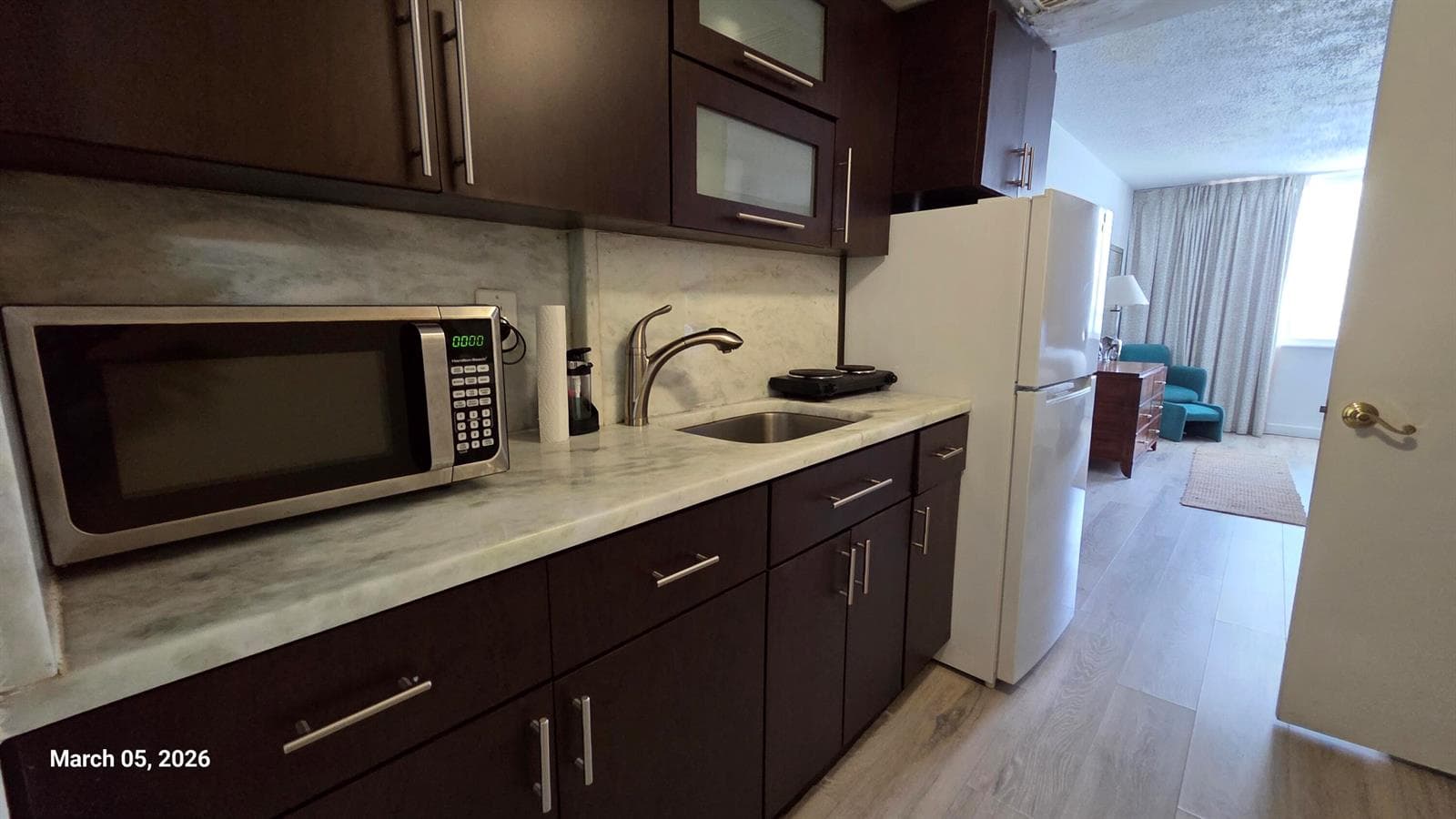 19201 Collins Avenue 105 photo 5