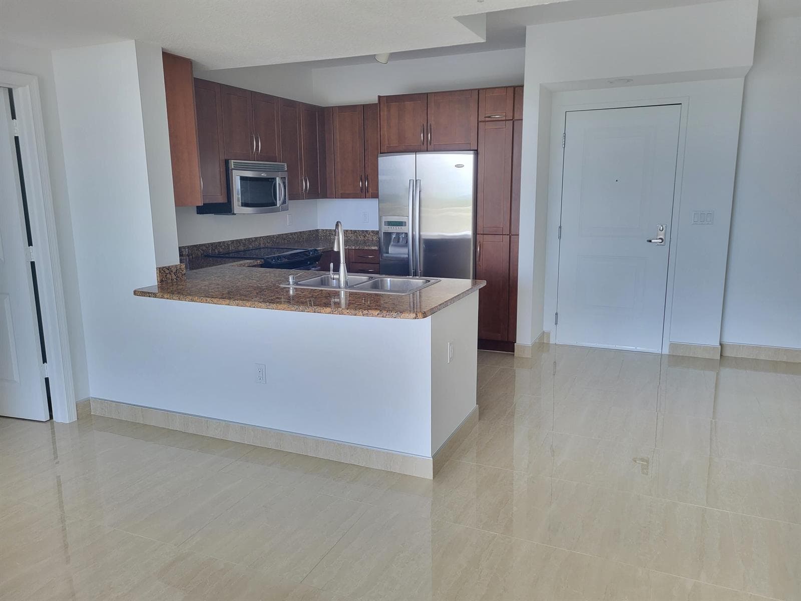 350 N Federal Highway 807 photo 5