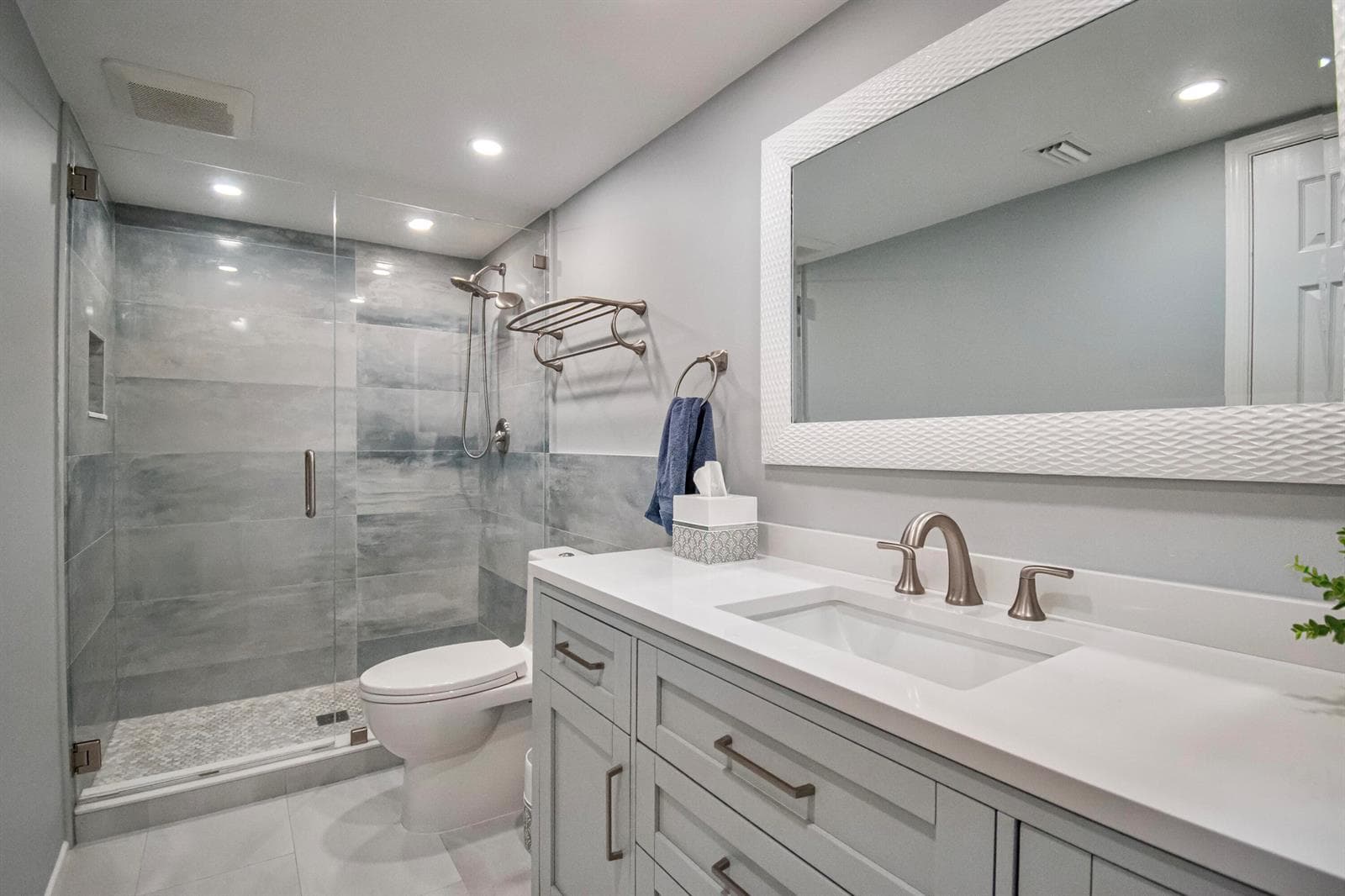 8200 Lakeshore Drive 202 photo 25