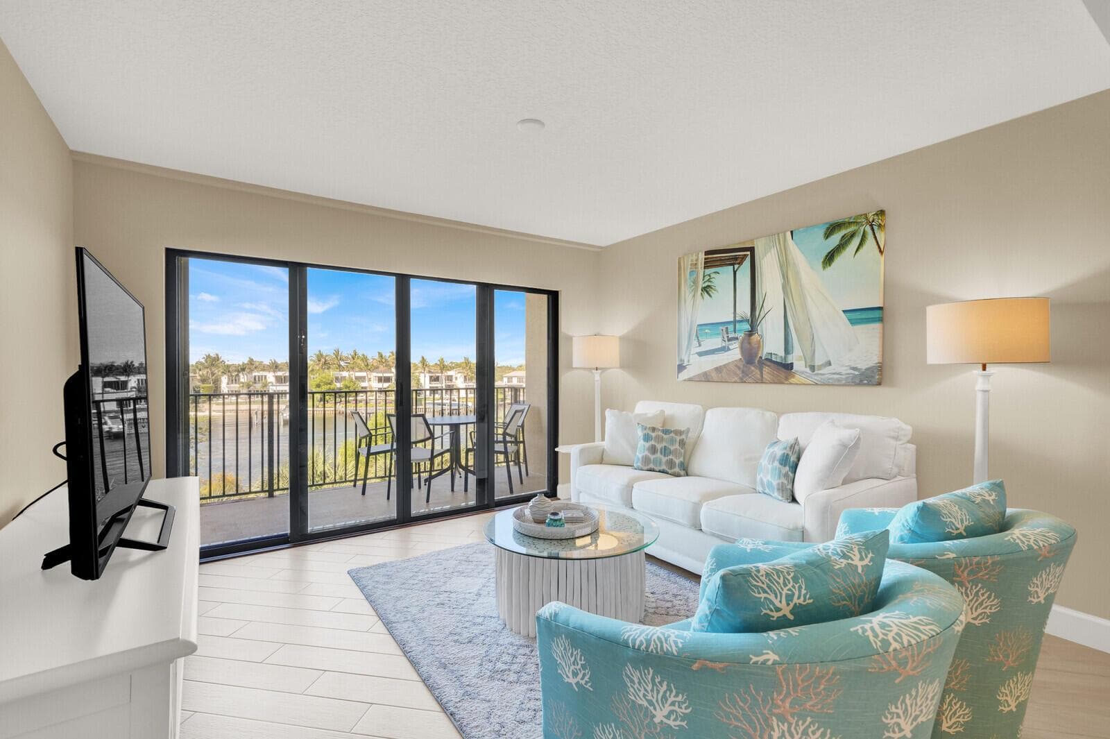 1001 Seafarer Circle 405 photo 2