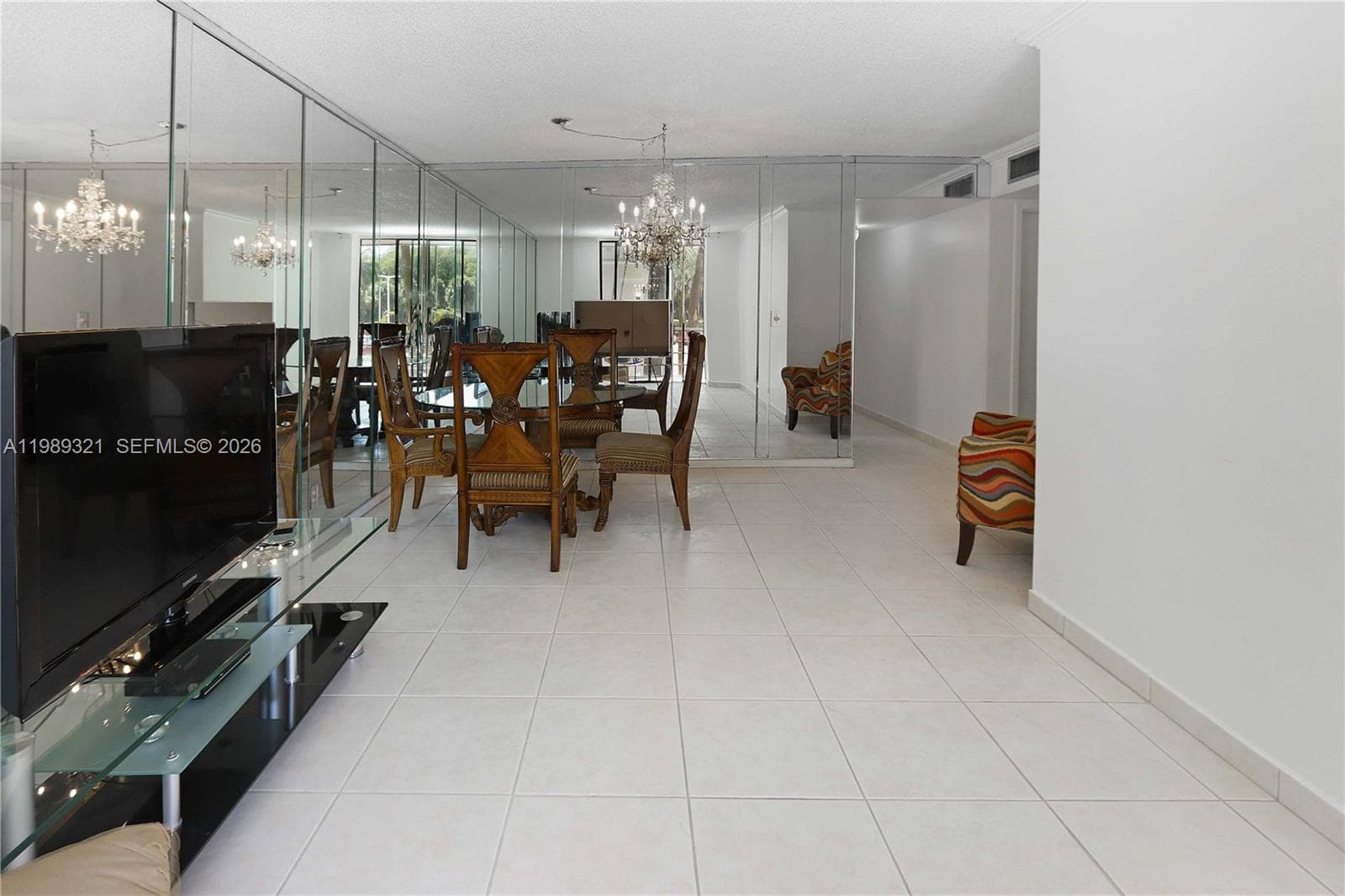 2821 N Miami Beach Blvd 2K photo 17