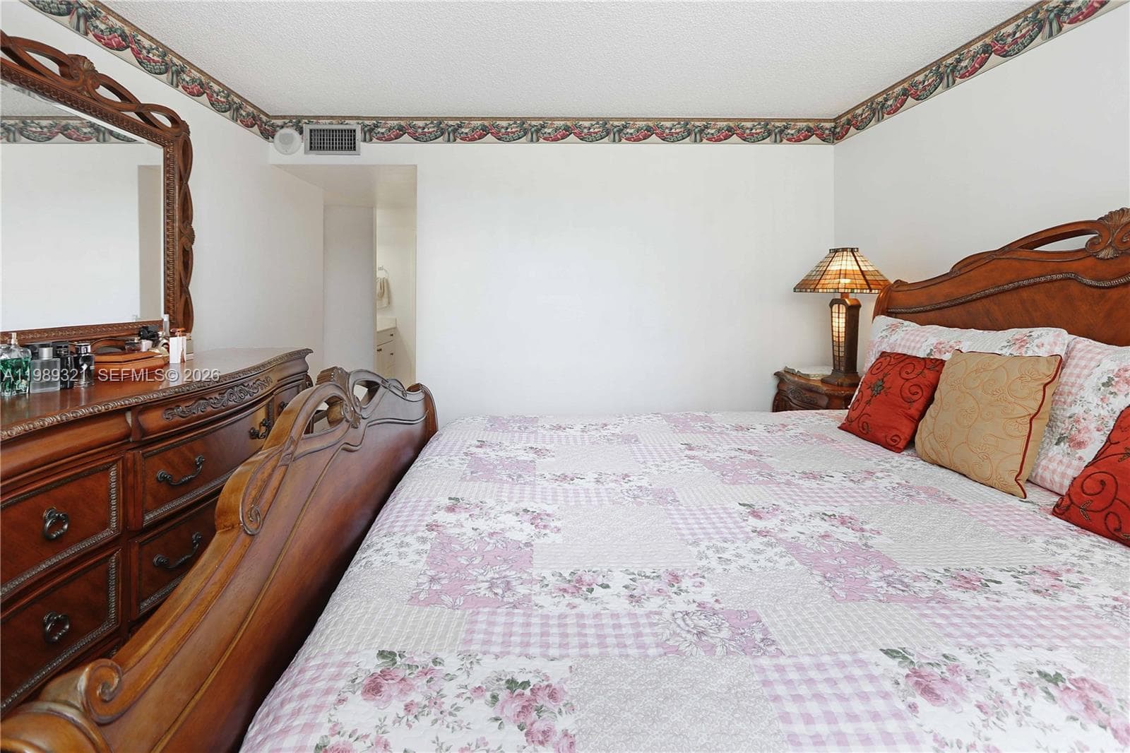 2821 N Miami Beach Blvd 2K photo 20