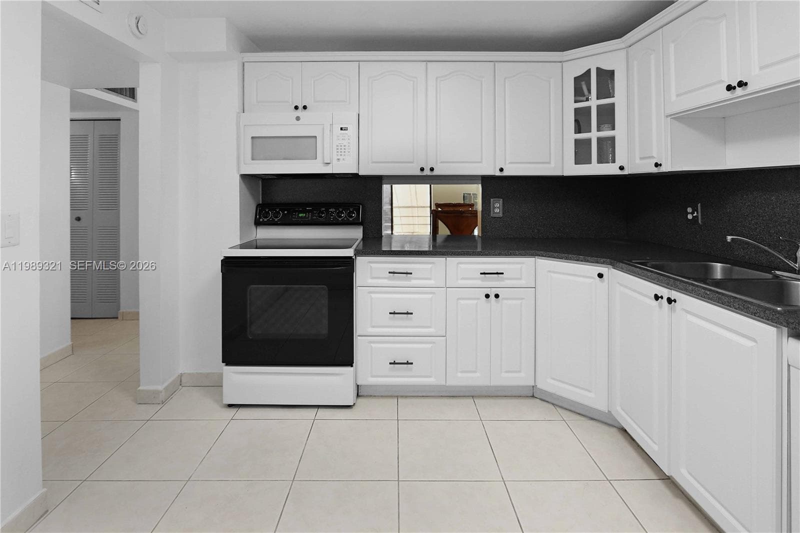 2821 N Miami Beach Blvd 2K photo 10
