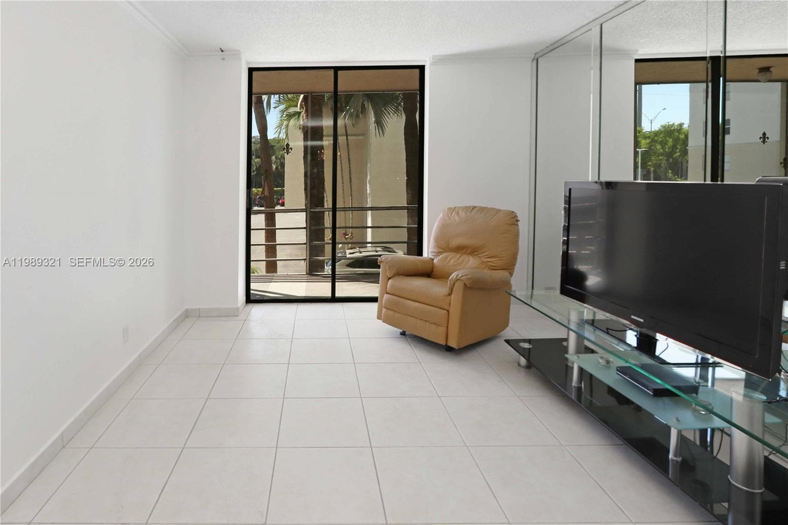 2821 N Miami Beach Blvd 2K photo 18