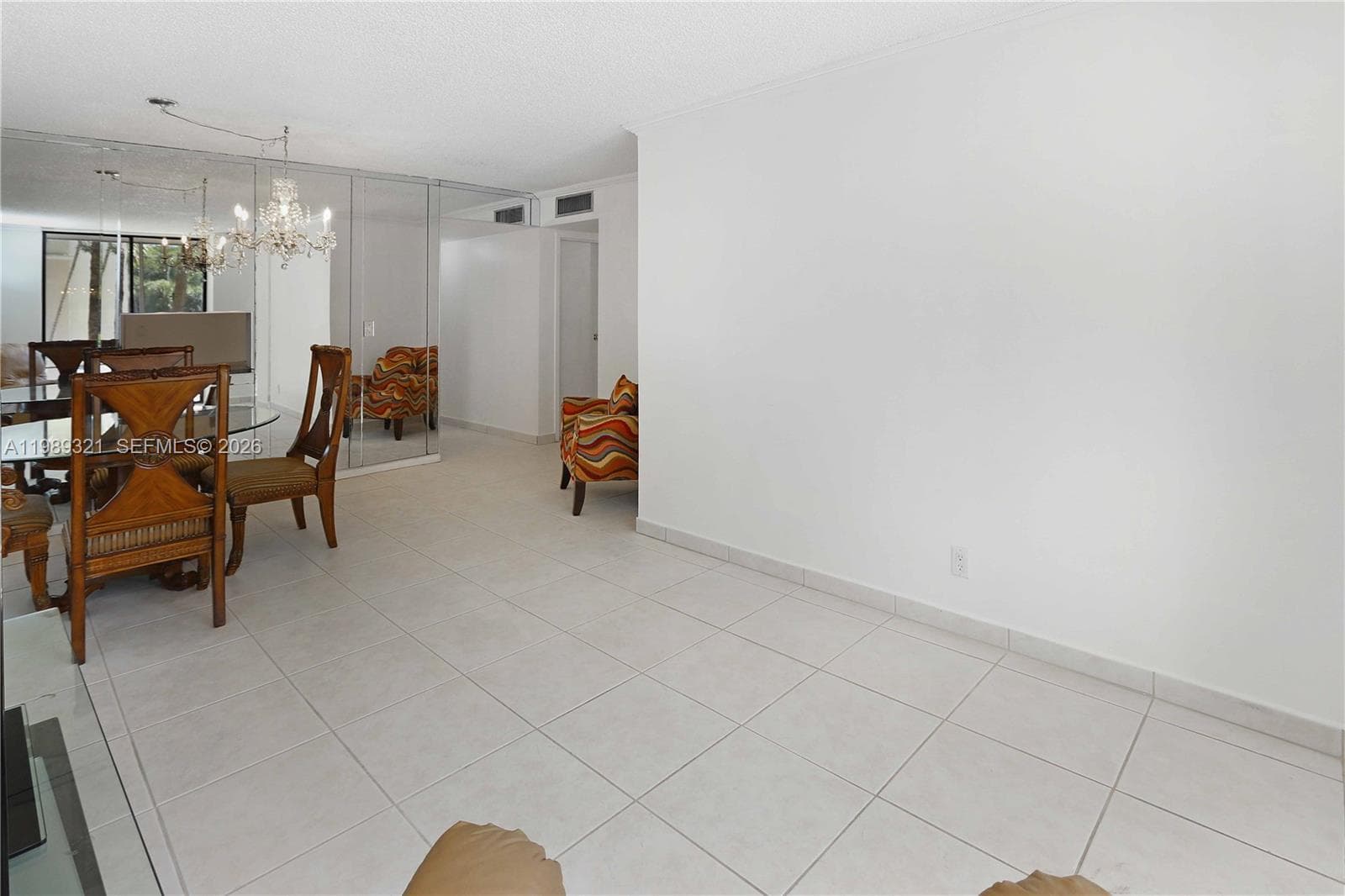 2821 N Miami Beach Blvd 2K photo 15