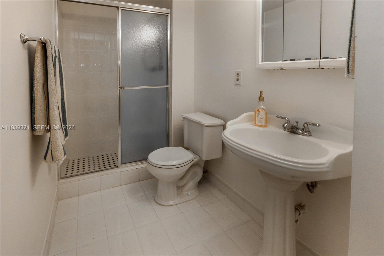 2821 N Miami Beach Blvd 2K photo 21