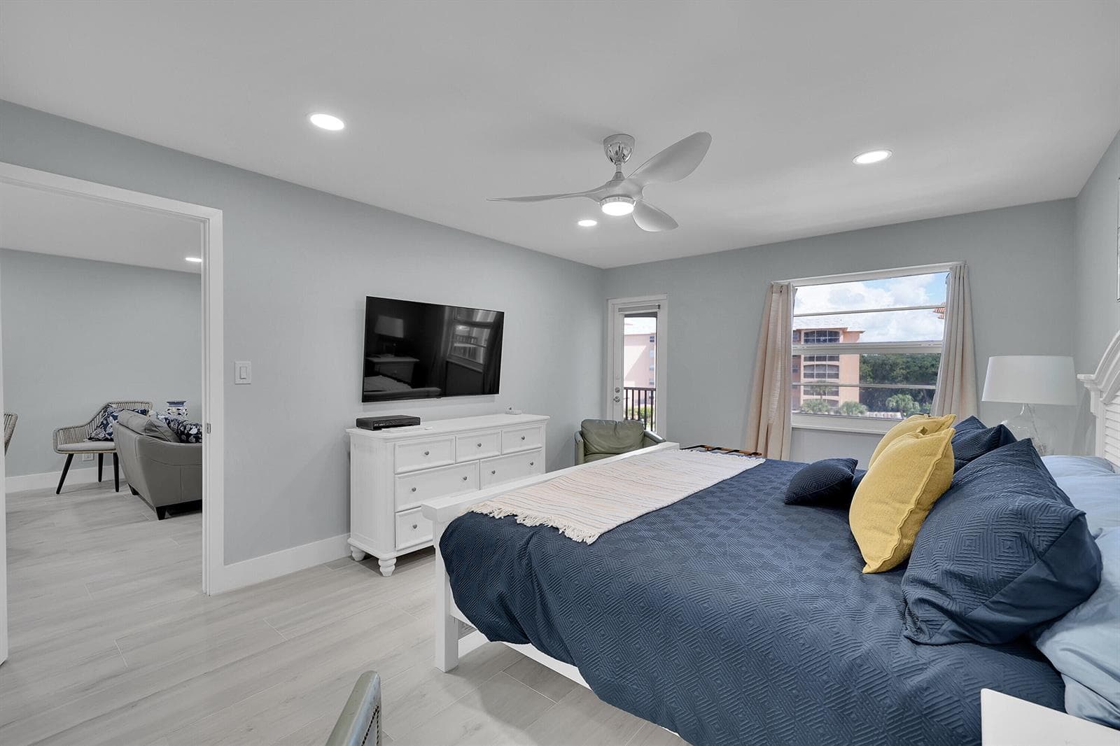 2871 N Ocean Boulevard M338 photo 18