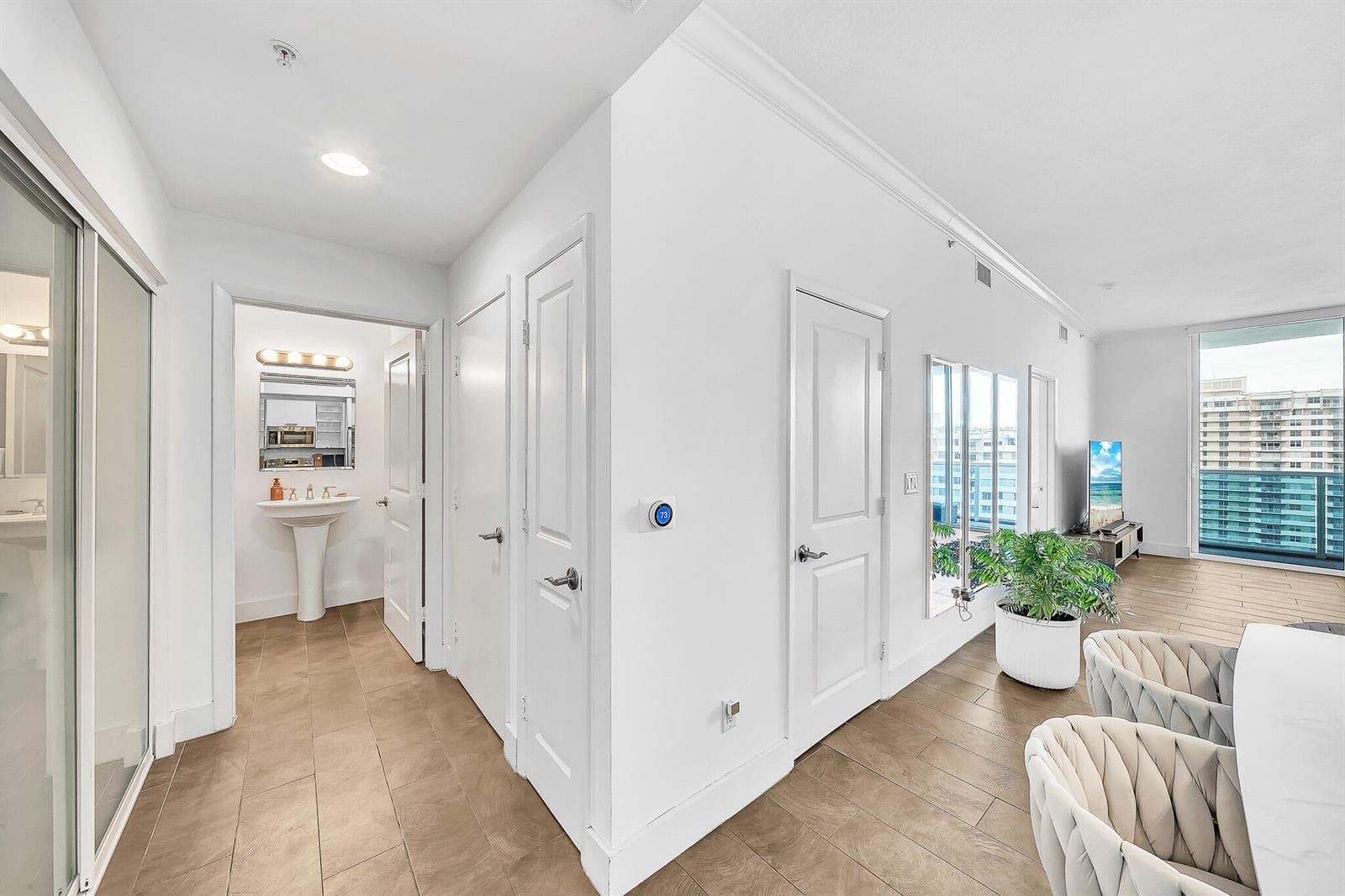 1945 S Ocean Drive 1803 photo 5