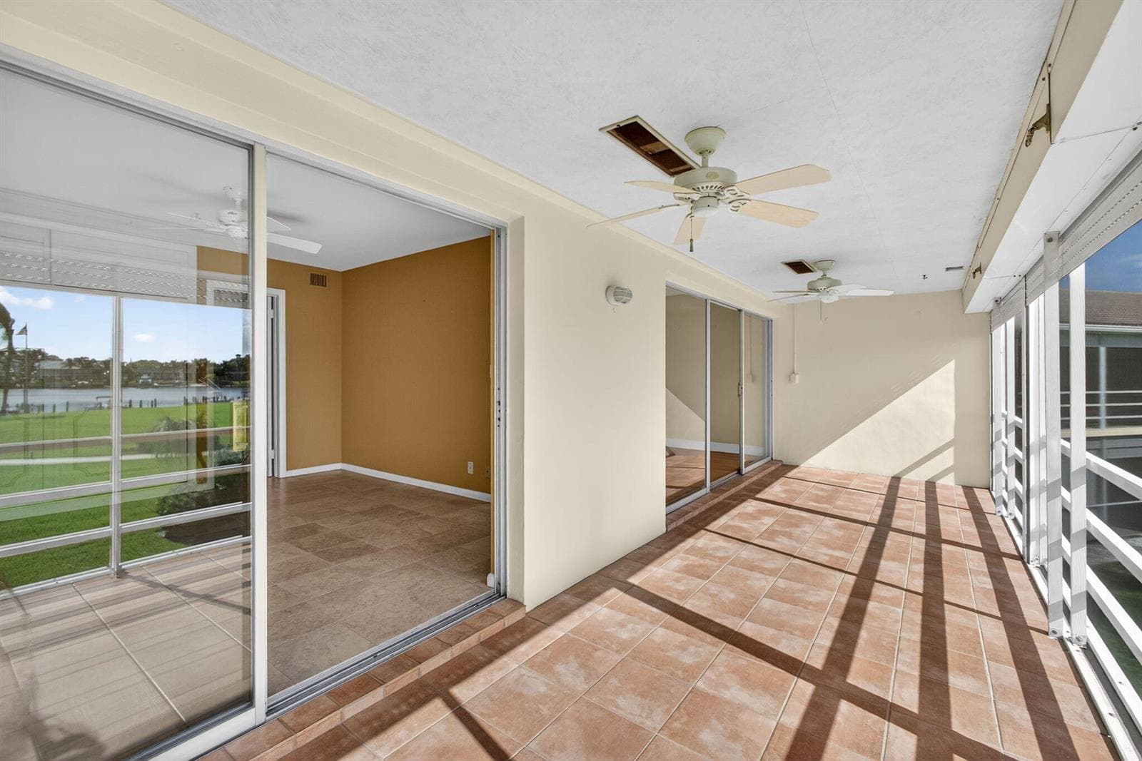 478 Tequesta Drive 205 photo 24