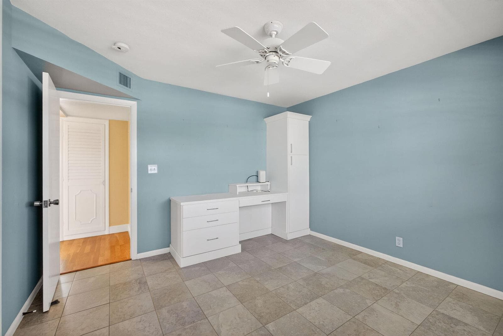 478 Tequesta Drive 205 photo 15