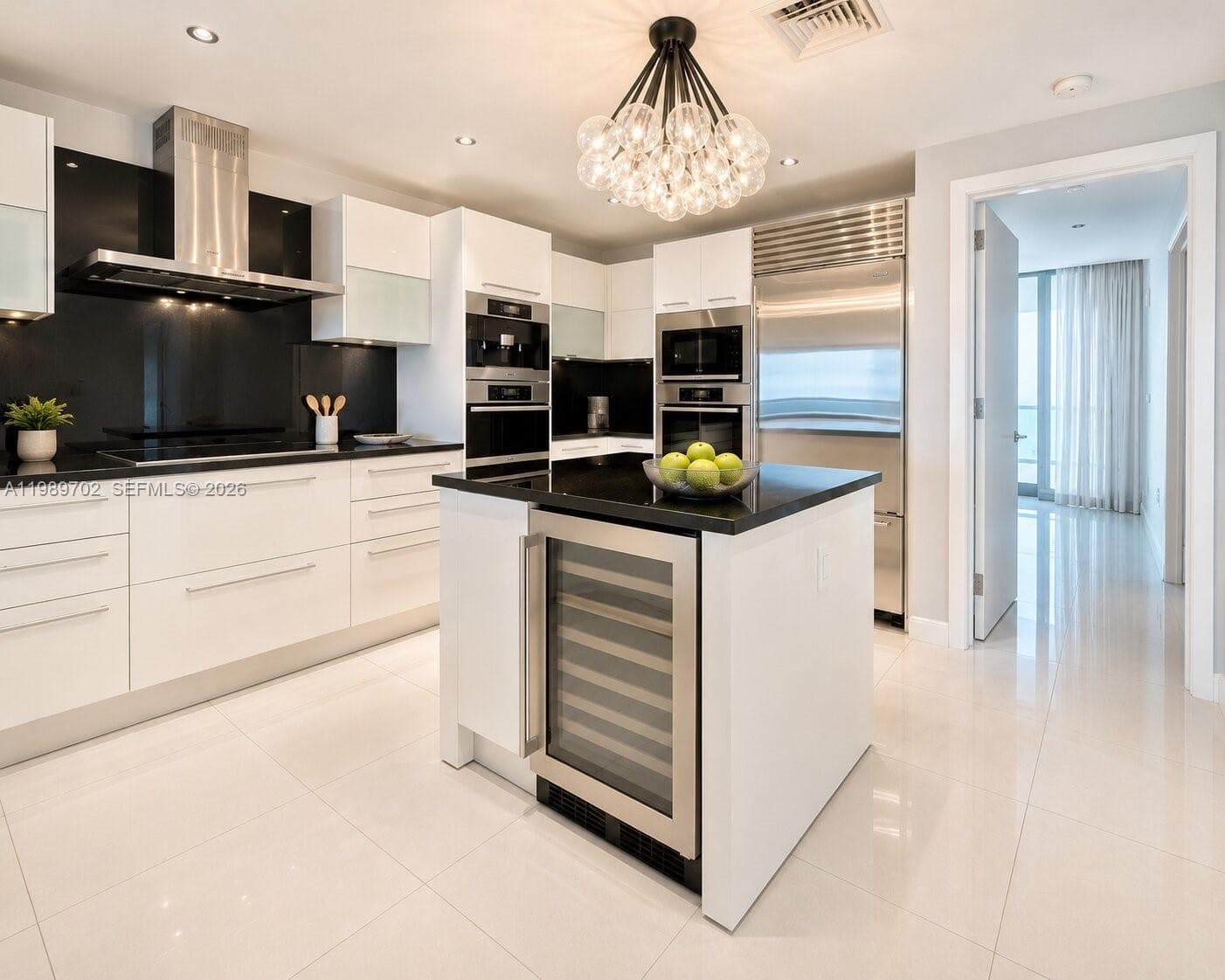 17121 Collins Ave 1905 photo 8