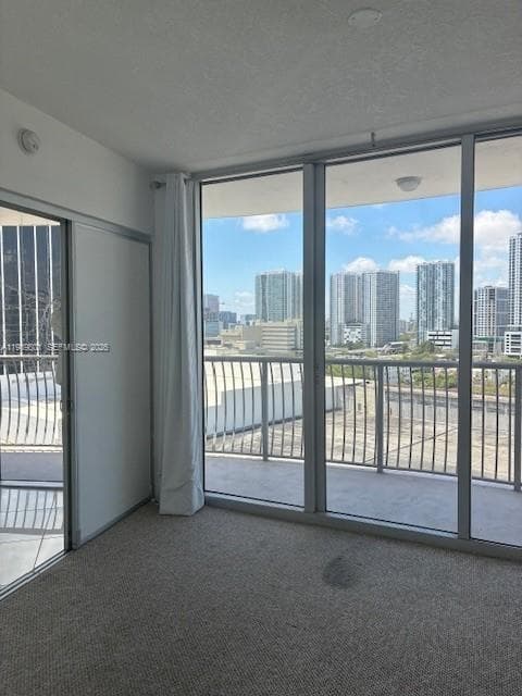 1750 N Bayshore Dr 1714 photo 3