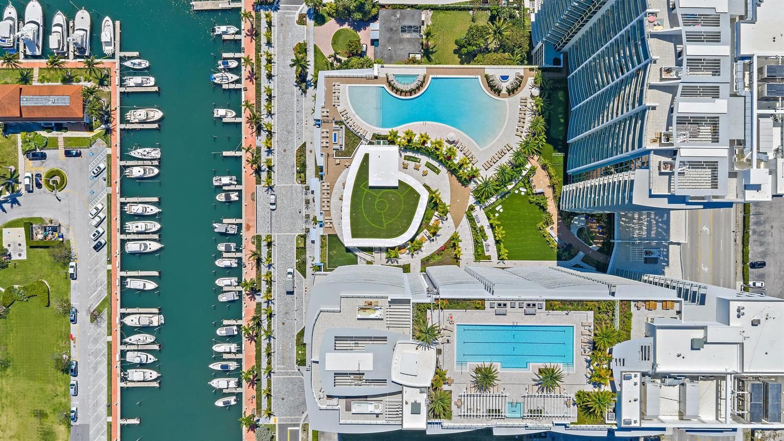 220 Lake Shore Drive 2212 photo 23