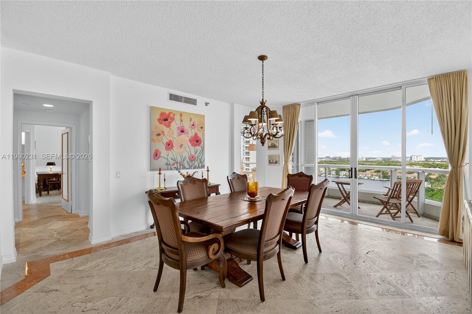 21150 Point Pl 1505 photo 8