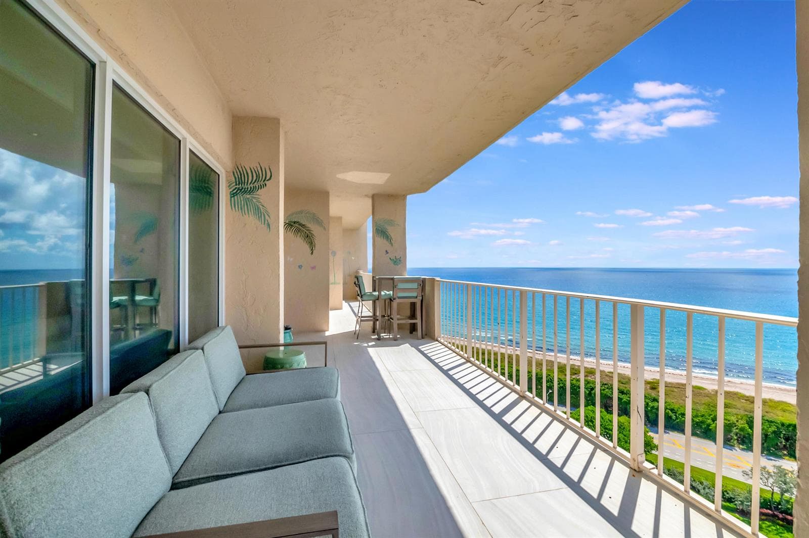 4301 N Ocean Boulevard 1708 photo 2