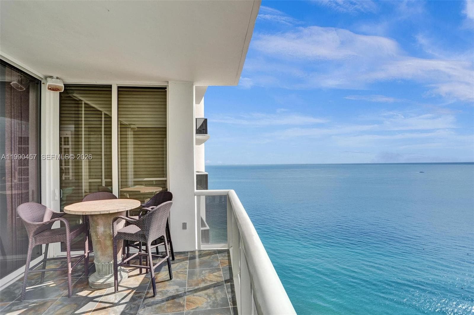 18101 Collins 4106 +Cabana photo 17