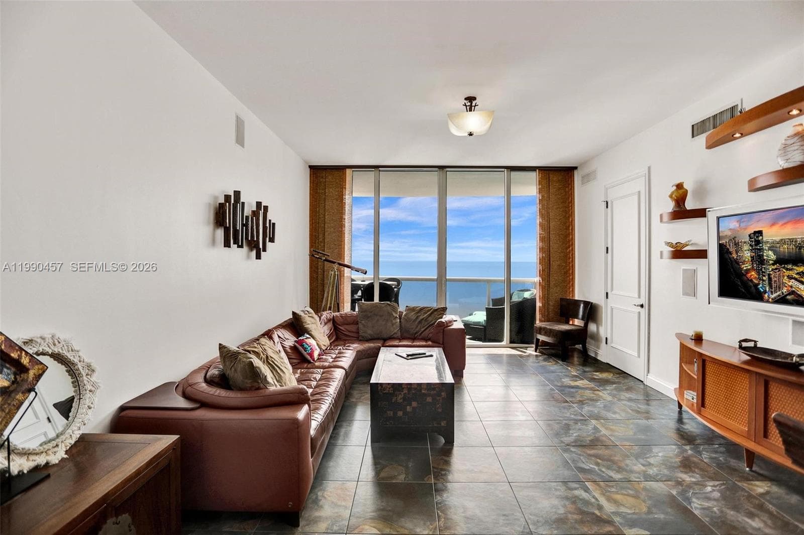 18101 Collins 4106 +Cabana photo 7