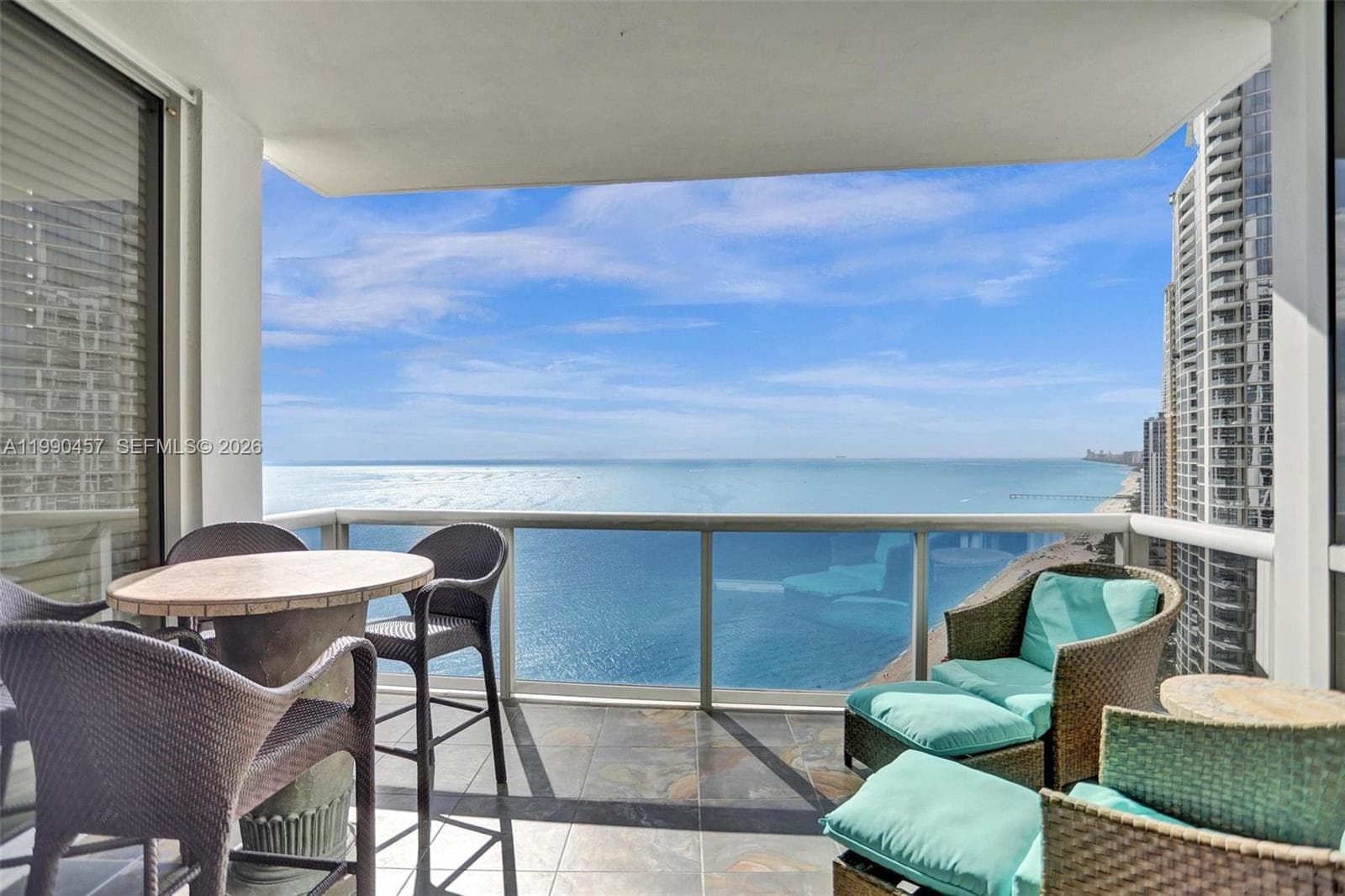 18101 Collins 4106 +Cabana photo 8