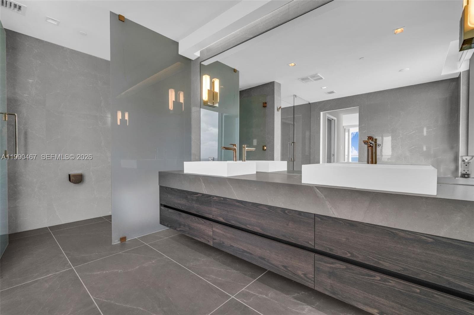 1116 N Ocean Blvd 1106 photo 17