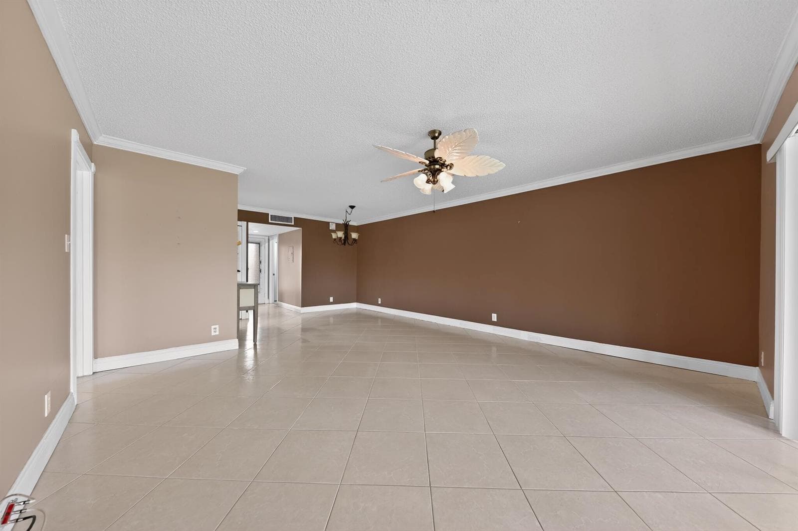 464 Piedmont J photo 12