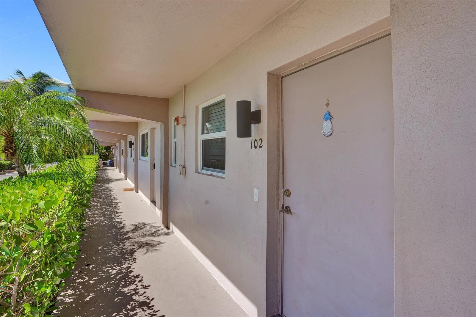 311 E Ocean Avenue 102 photo 6