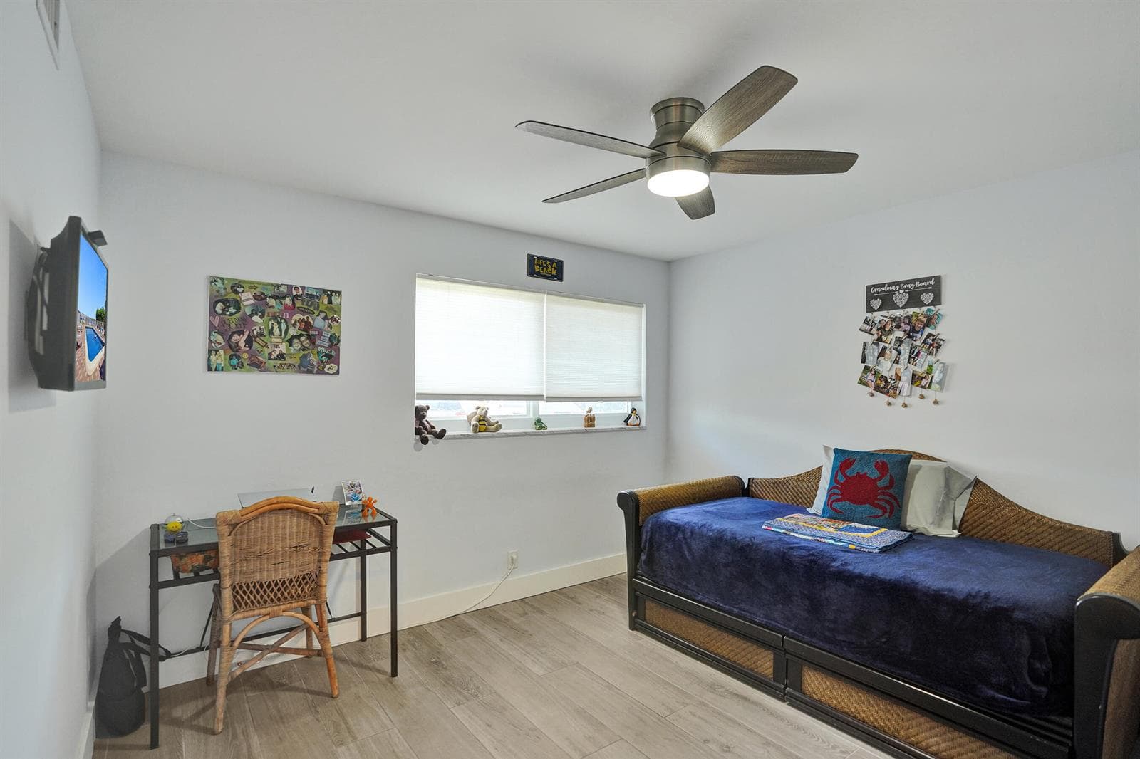 311 E Ocean Avenue 102 photo 24