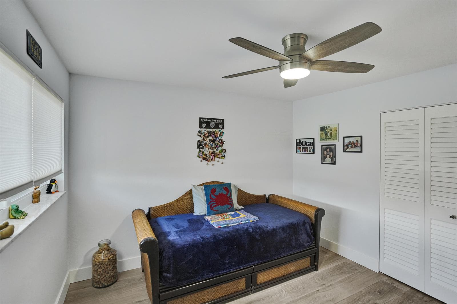 311 E Ocean Avenue 102 photo 25
