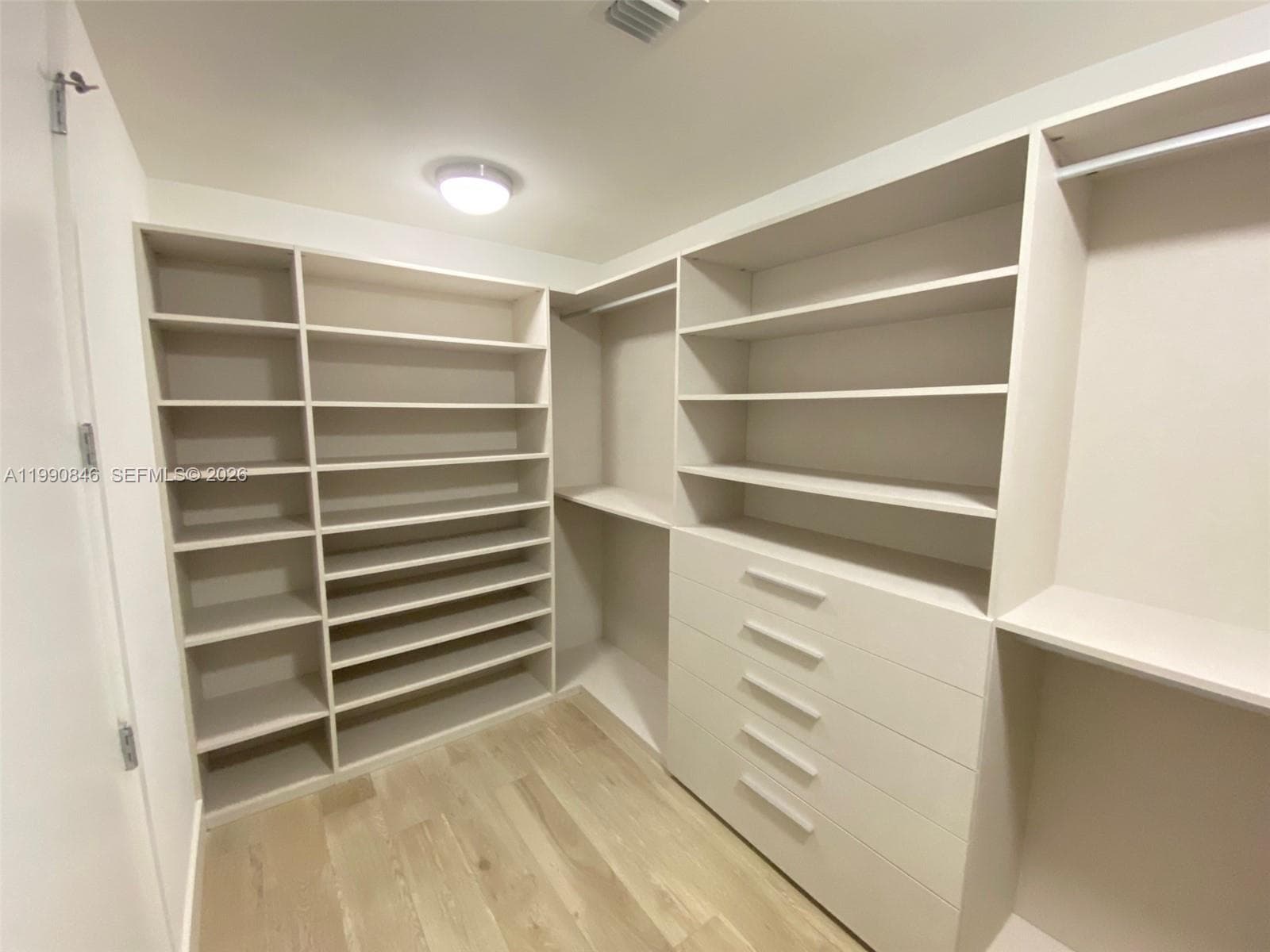 10203 Collins Ave 905 photo 13