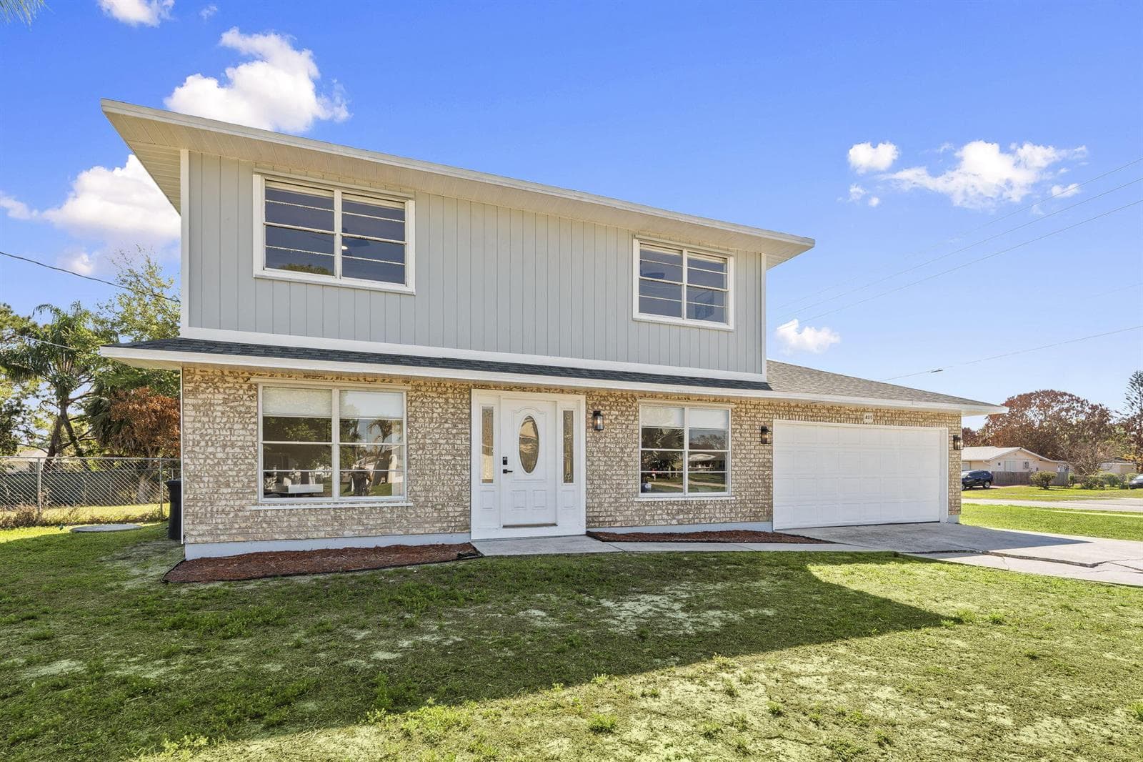 405 NE Midvale Street photo 2