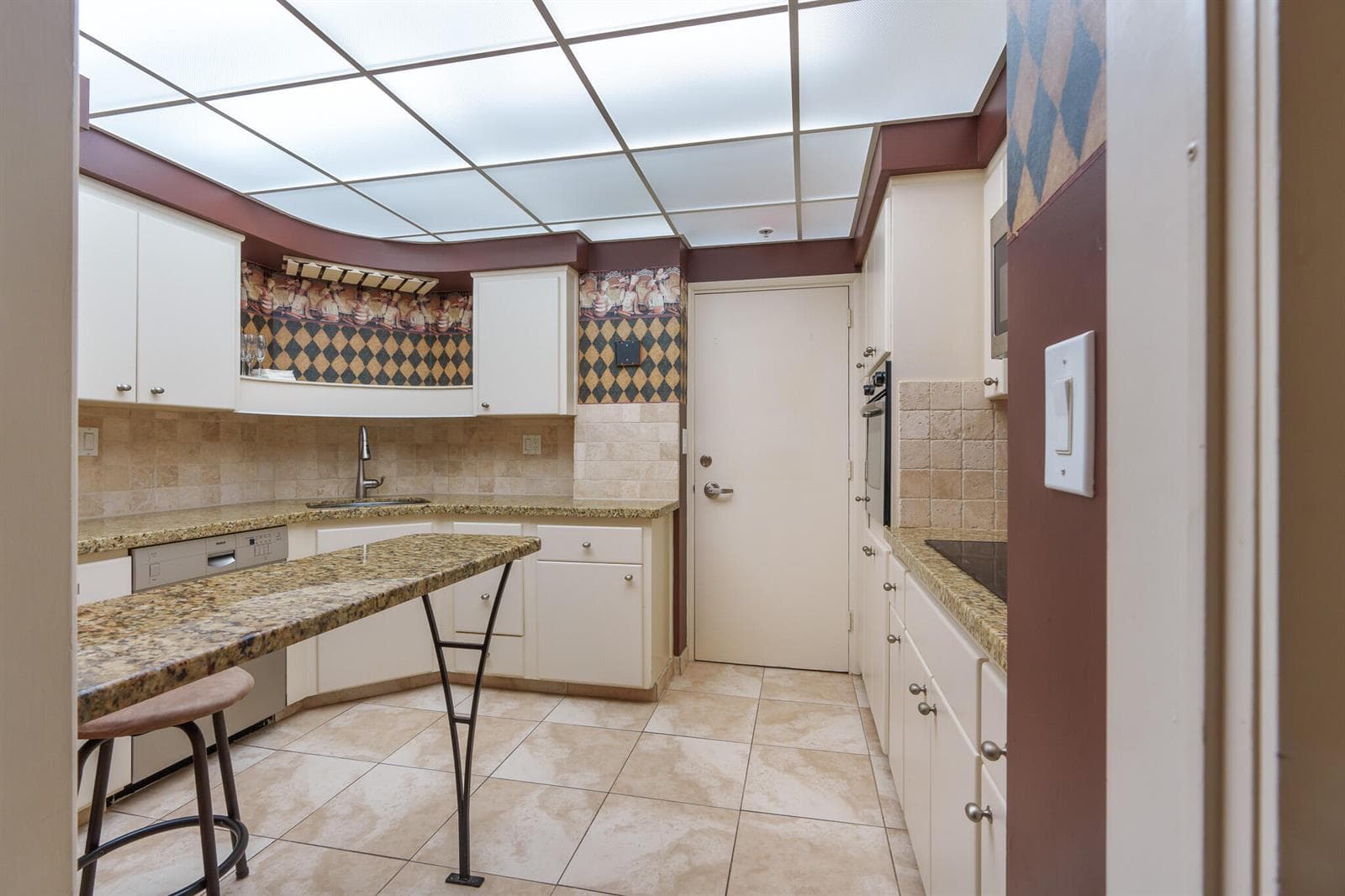 3200 NE 36th Street 1012 photo 25