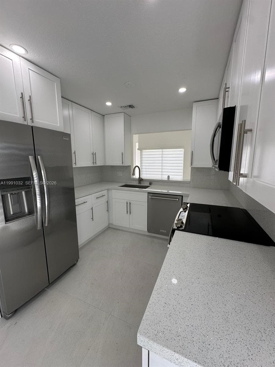 20926 SW 124th Ave Rd photo 2