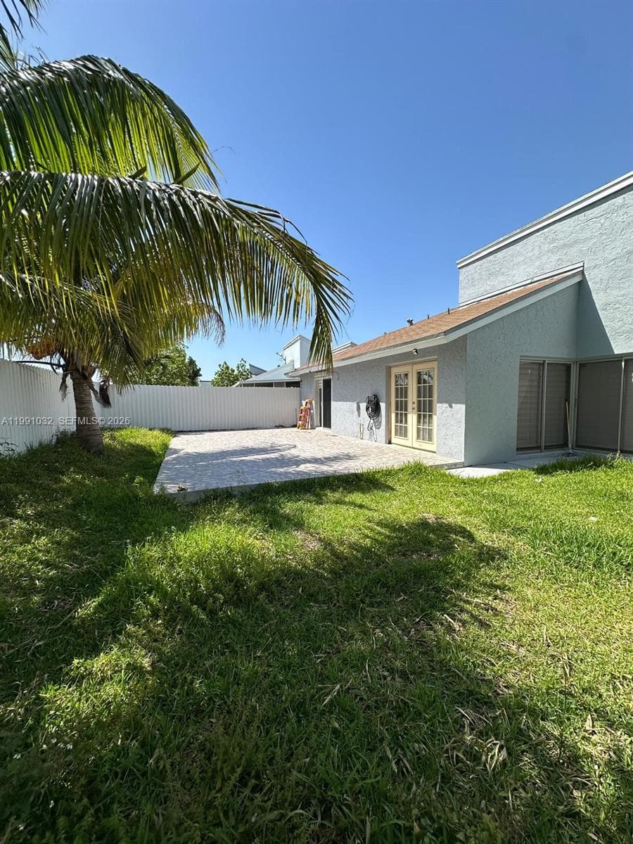 20926 SW 124th Ave Rd photo 1